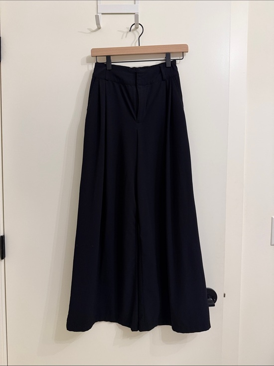 ALO Yoga Pants - Alo Dreamscape Trouser XXS Short